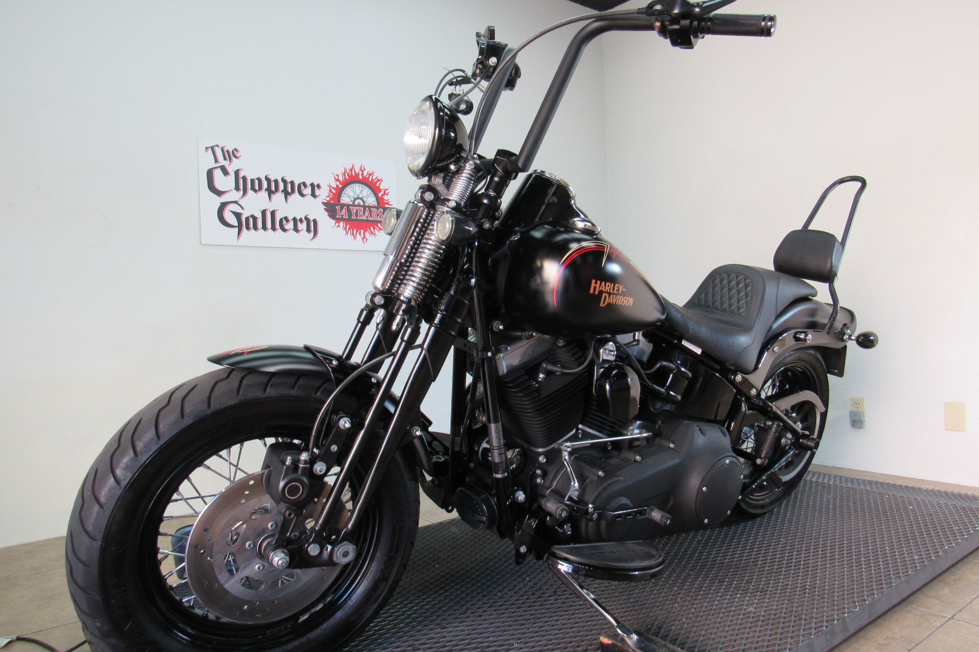 2009 Harley-Davidson Softail® Cross Bones™ in Temecula, California - Photo 38