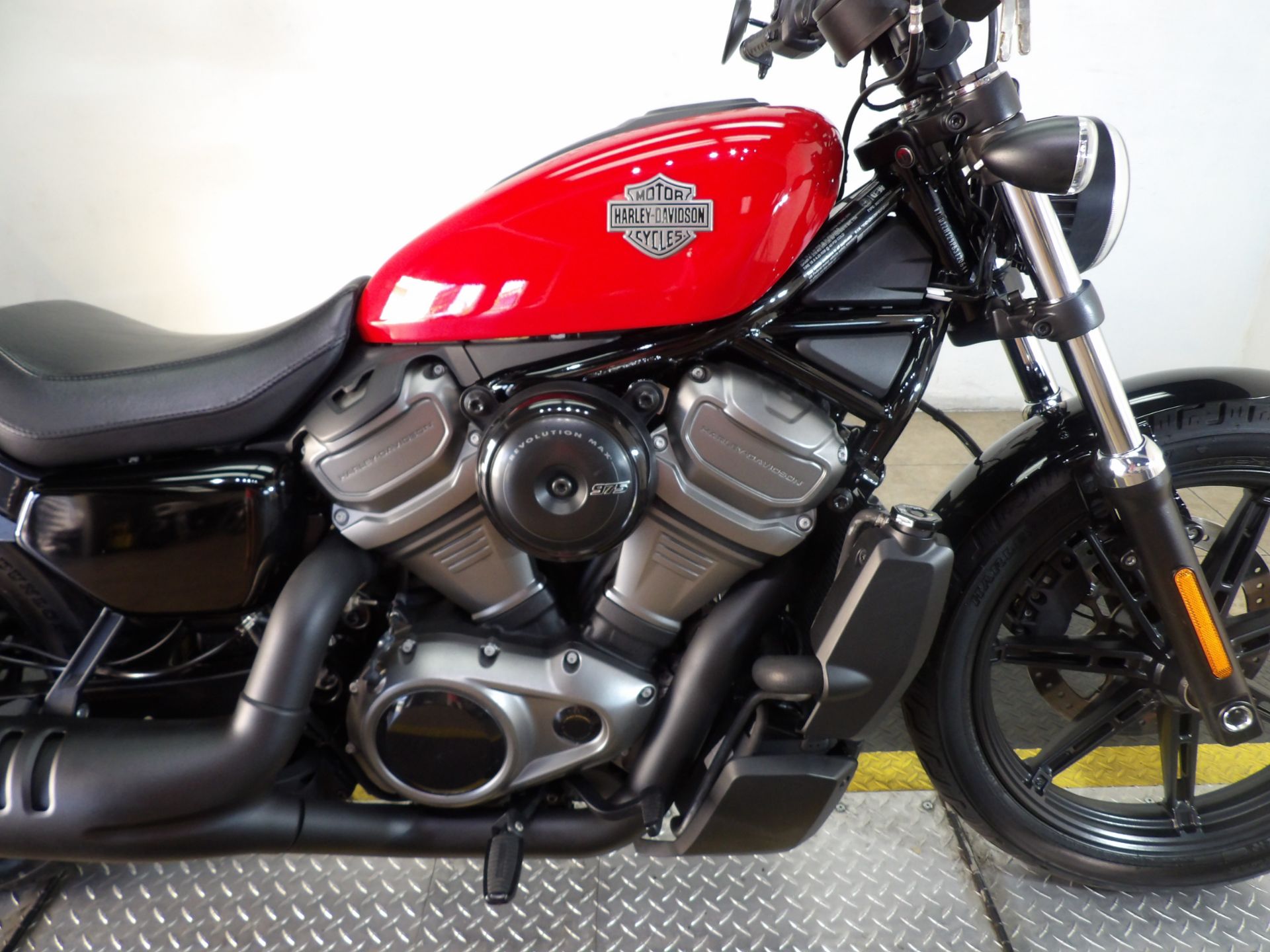 2023 Harley-Davidson Nightster® in Temecula, California - Photo 6