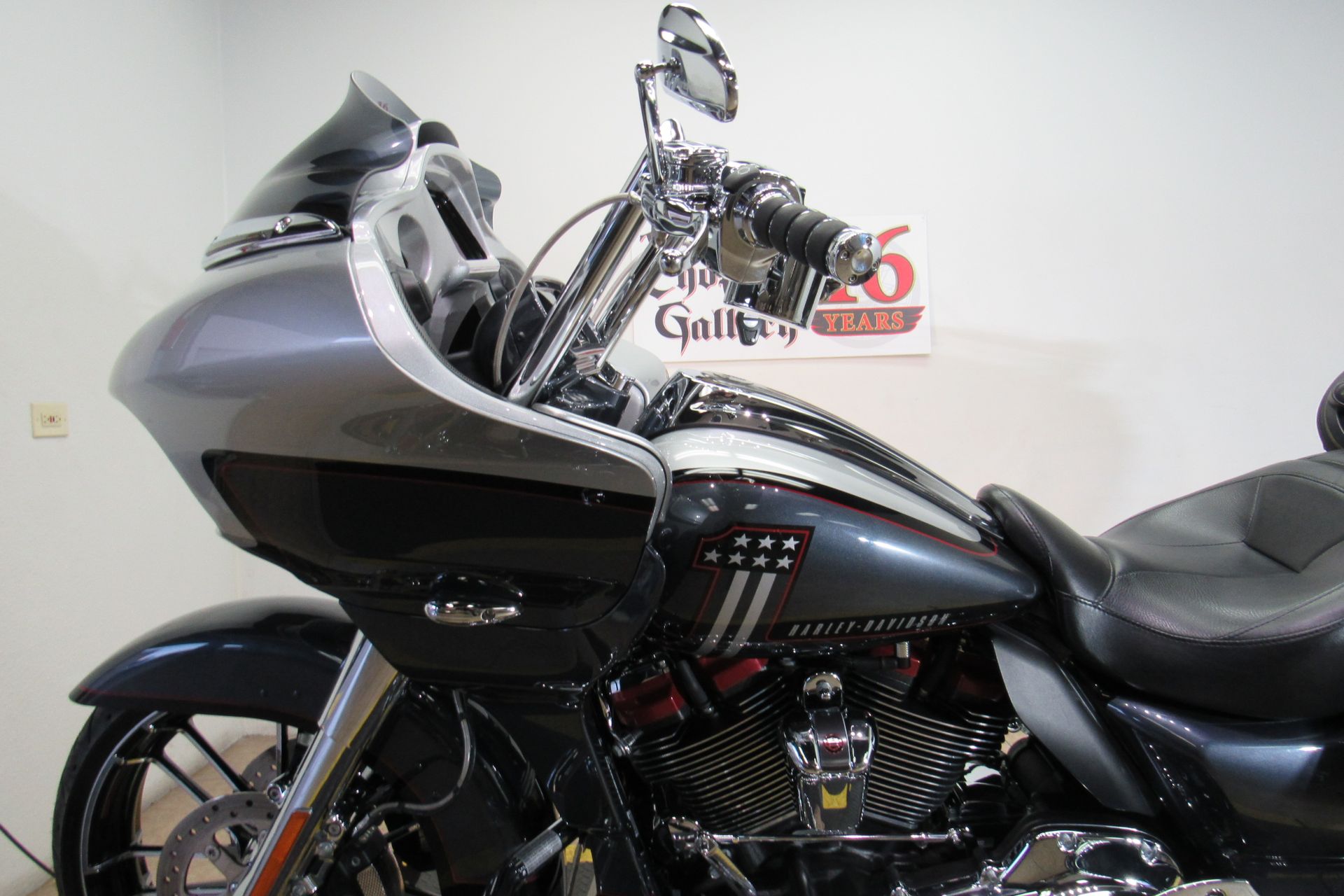2019 Harley-Davidson CVO™ Road Glide® in Temecula, California - Photo 6
