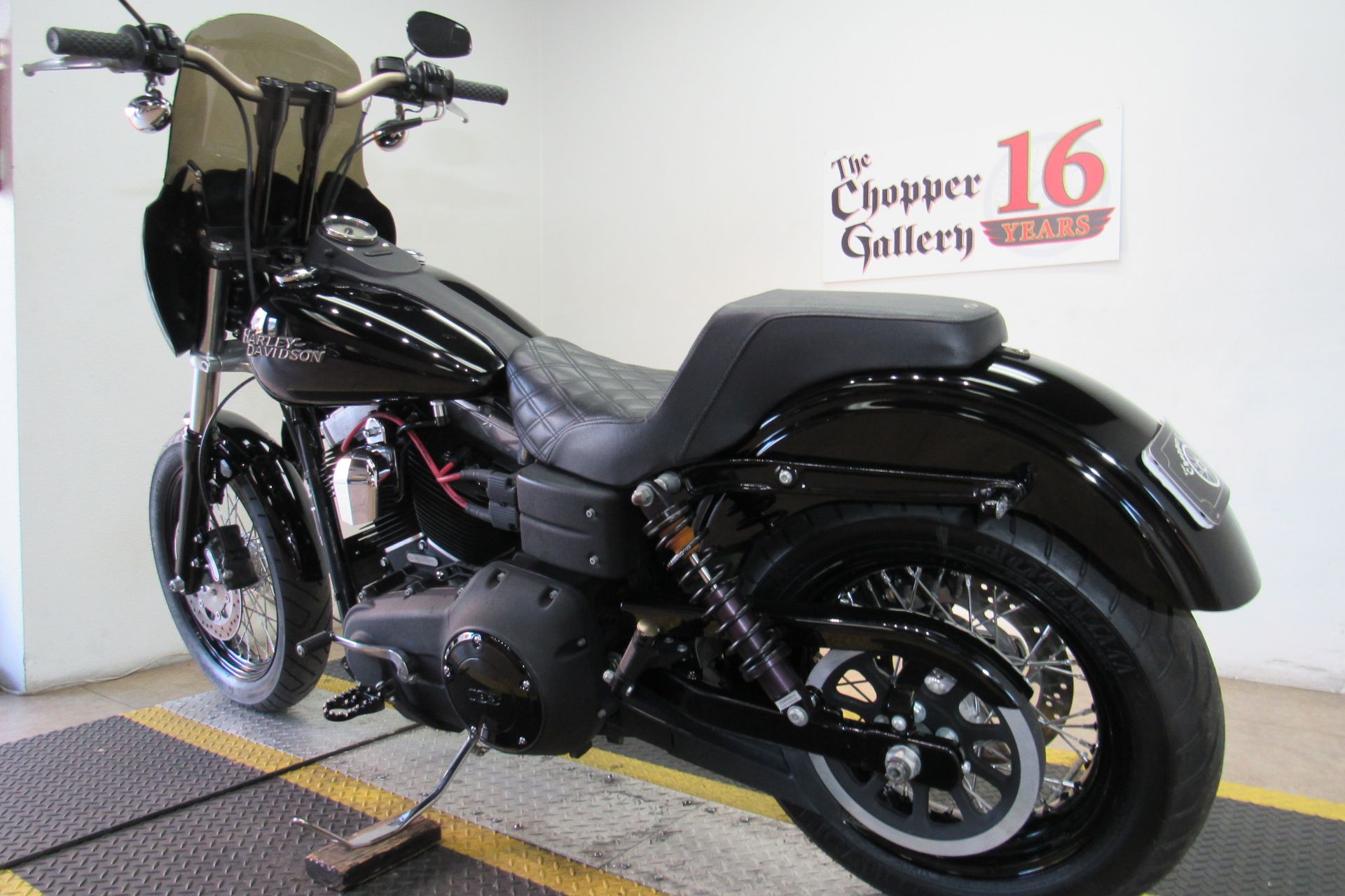 2011 Harley-Davidson Dyna® Street Bob® in Temecula, California - Photo 33