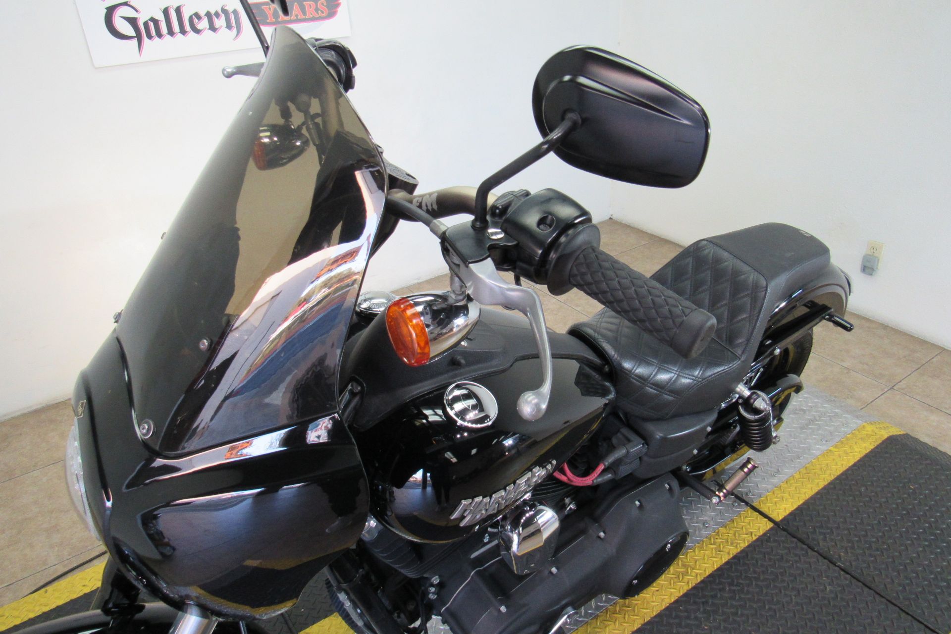 2011 Harley-Davidson Dyna® Street Bob® in Temecula, California - Photo 24