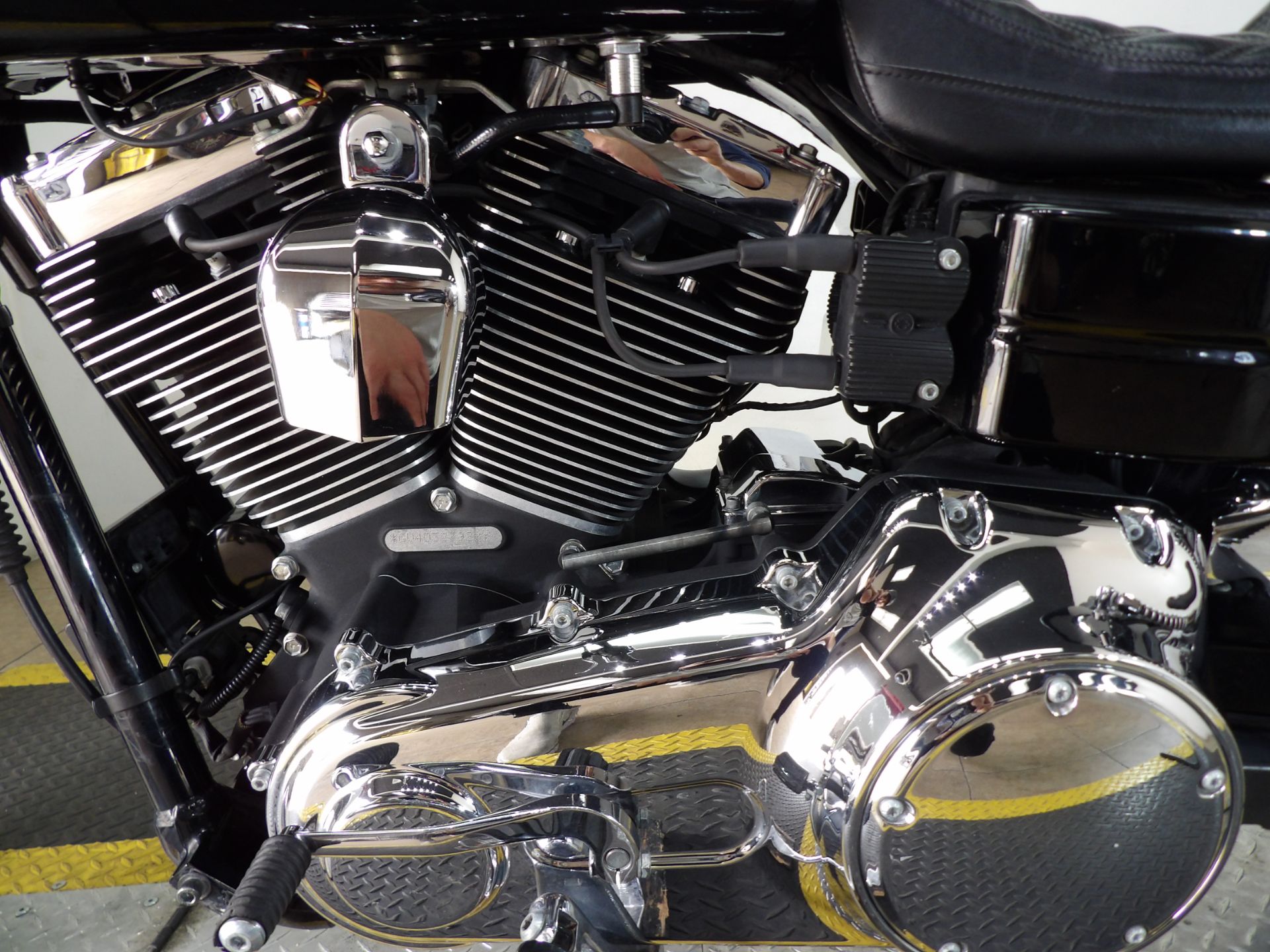 2013 Harley-Davidson Dyna® Super Glide® Custom in Temecula, California - Photo 14