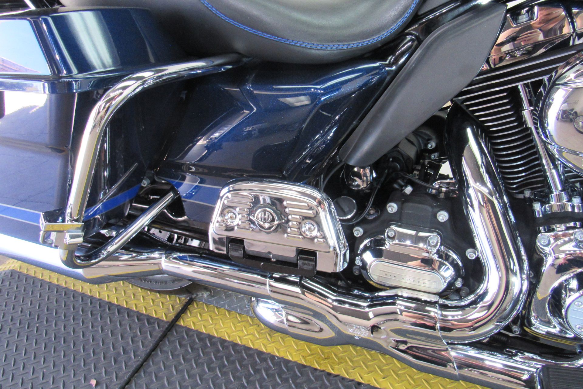 2012 Harley-Davidson Road Glide® Ultra in Temecula, California - Photo 17