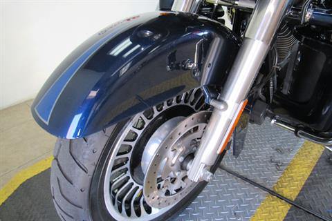 2012 Harley-Davidson Road Glide® Ultra in Temecula, California - Photo 16