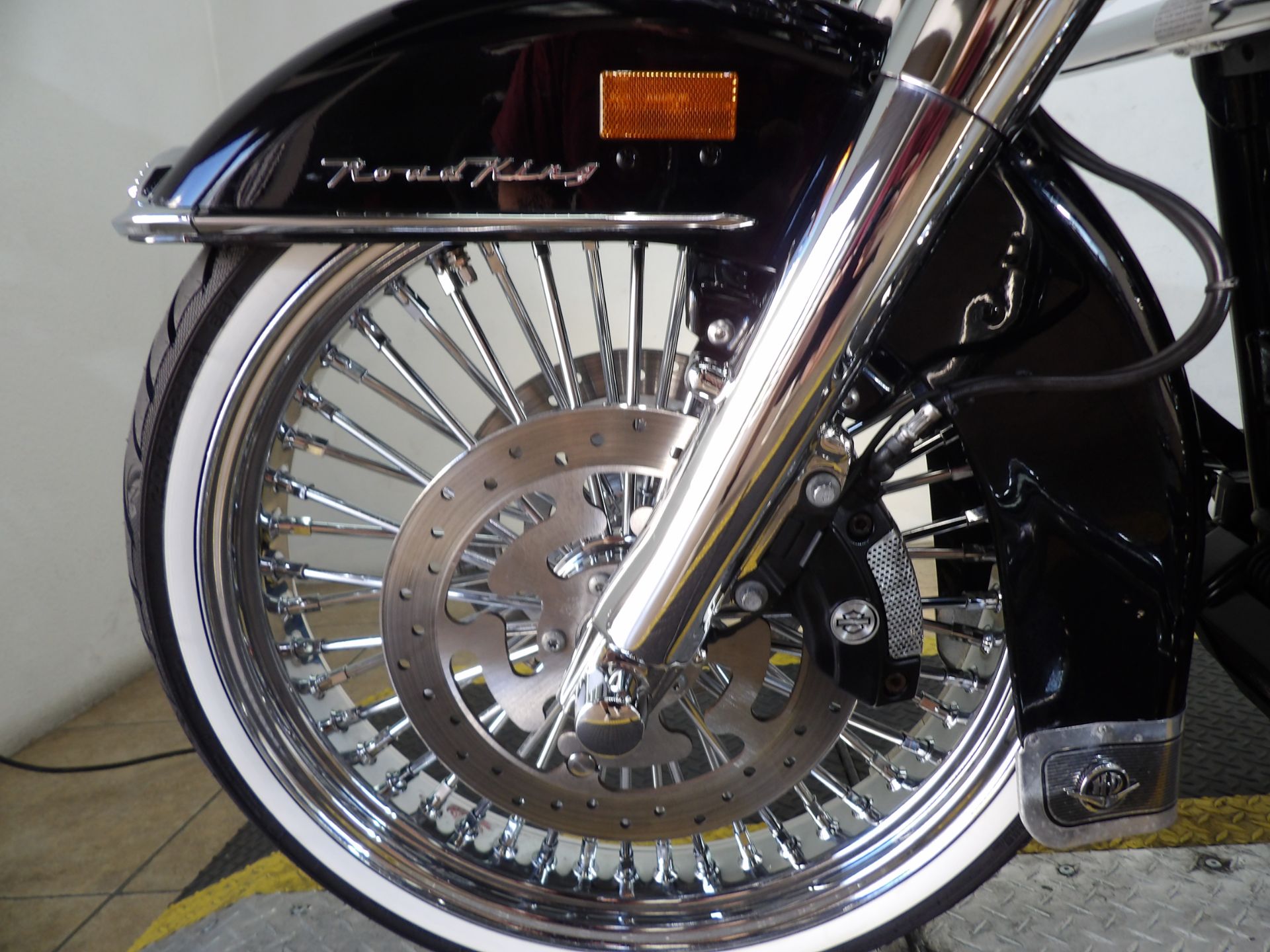 2013 Harley-Davidson Road King® Classic in Temecula, California - Photo 20