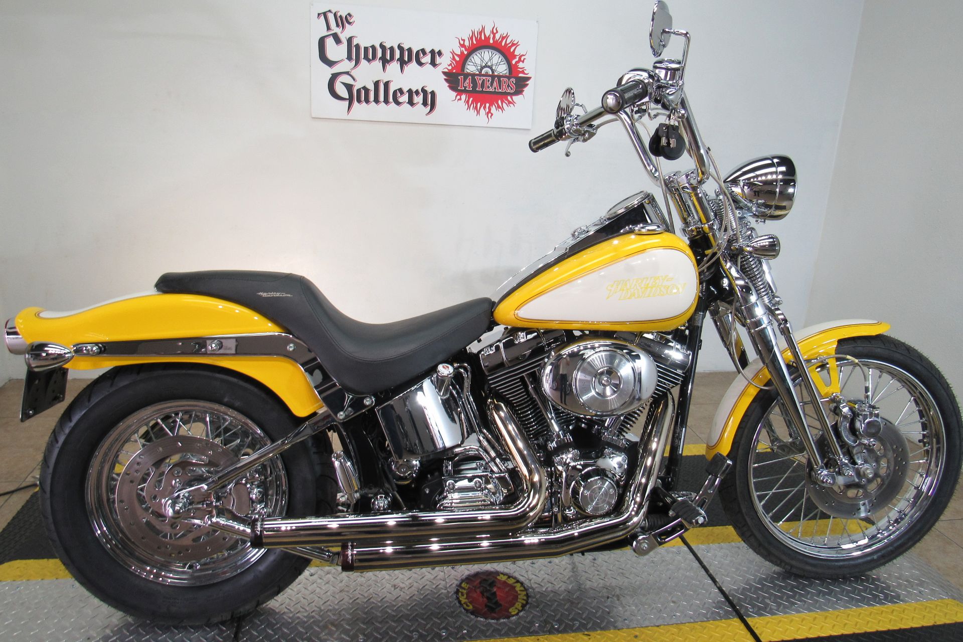 2003 Harley-Davidson FXSTS/FXSTSI Springer®  Softail® in Temecula, California - Photo 5