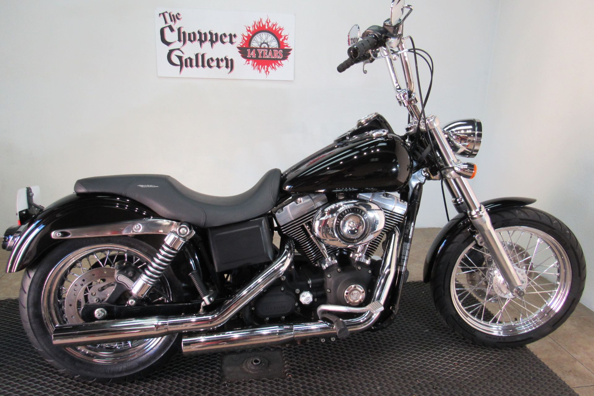 2007 Harley-Davidson Dyna® Street Bob® in Temecula, California - Photo 5