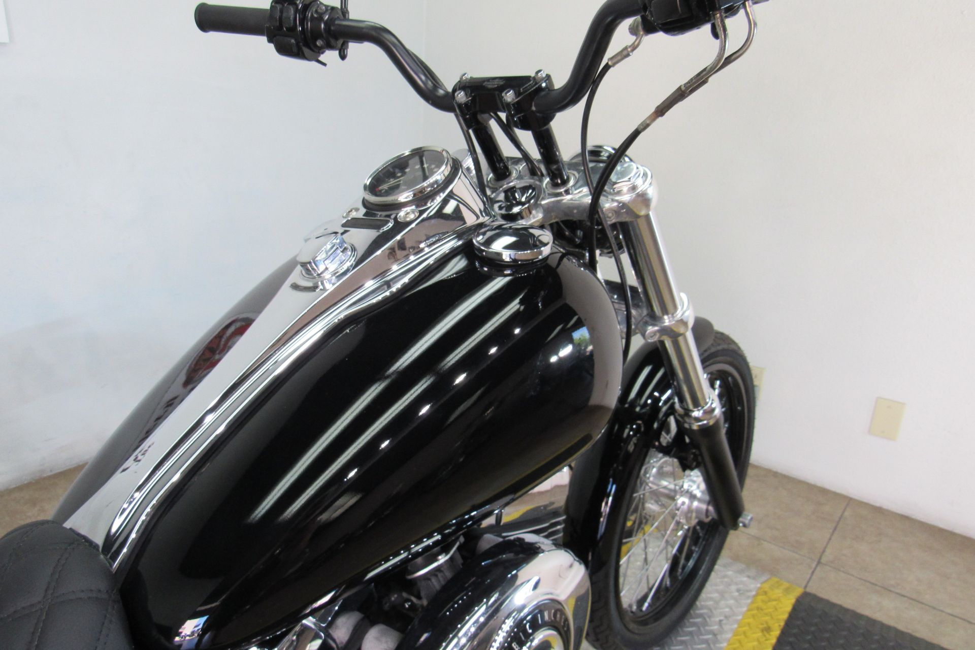 2014 Harley-Davidson Dyna® Wide Glide® in Temecula, California - Photo 24