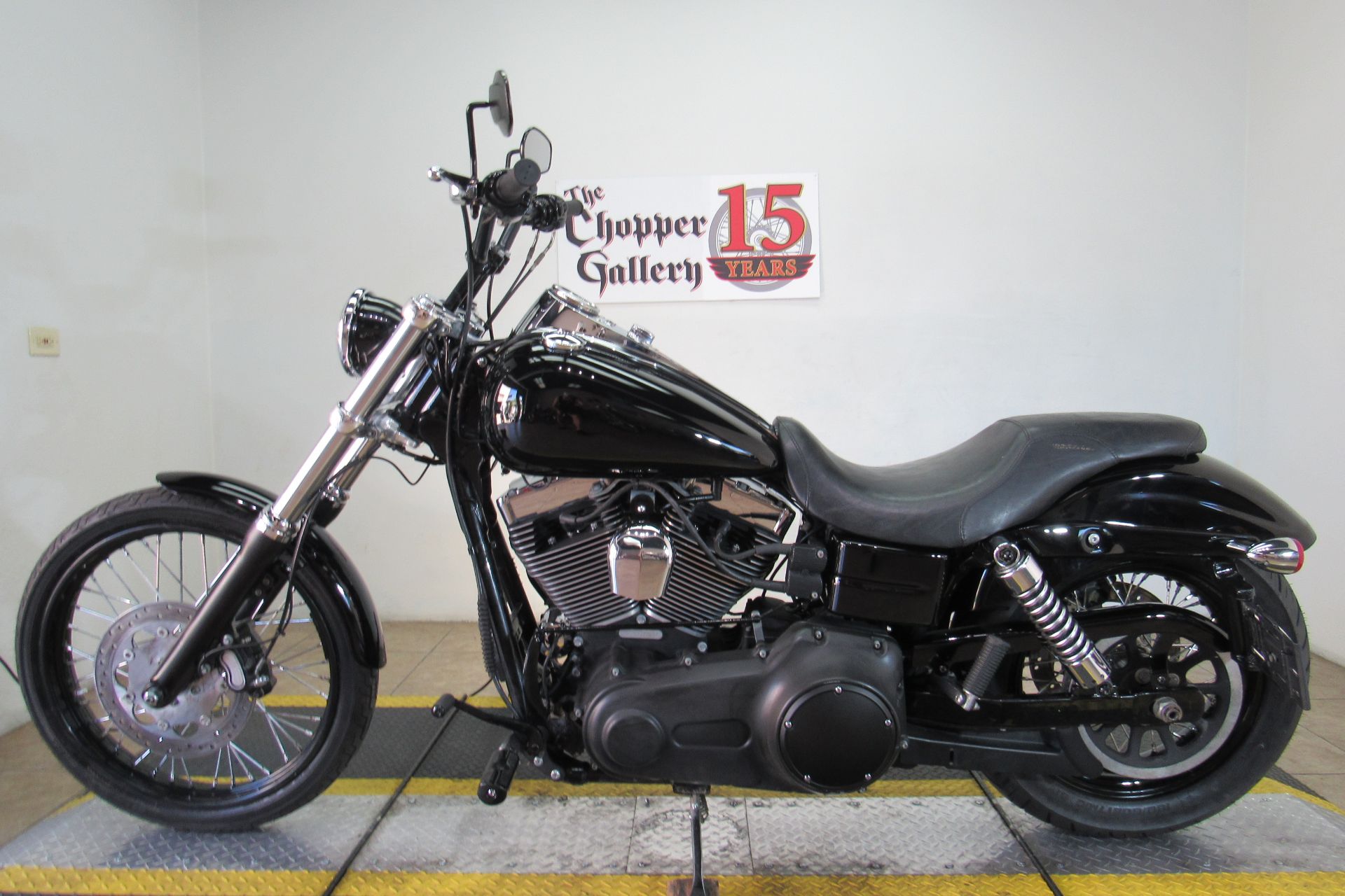 2014 Harley-Davidson Dyna® Wide Glide® in Temecula, California - Photo 2