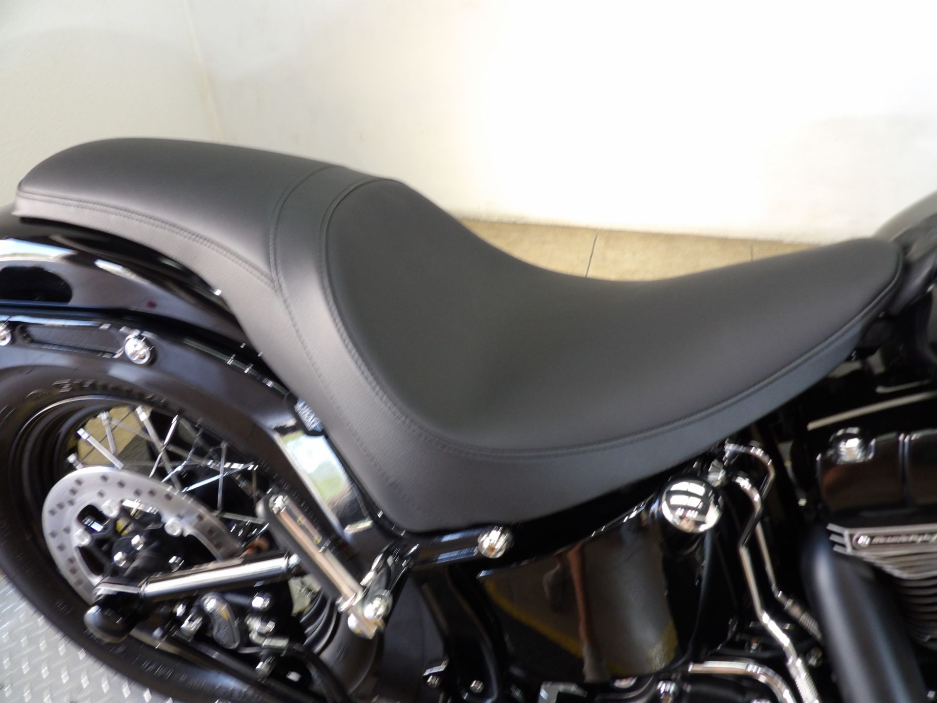 2016 Harley-Davidson Softail Slim® S in Temecula, California - Photo 9