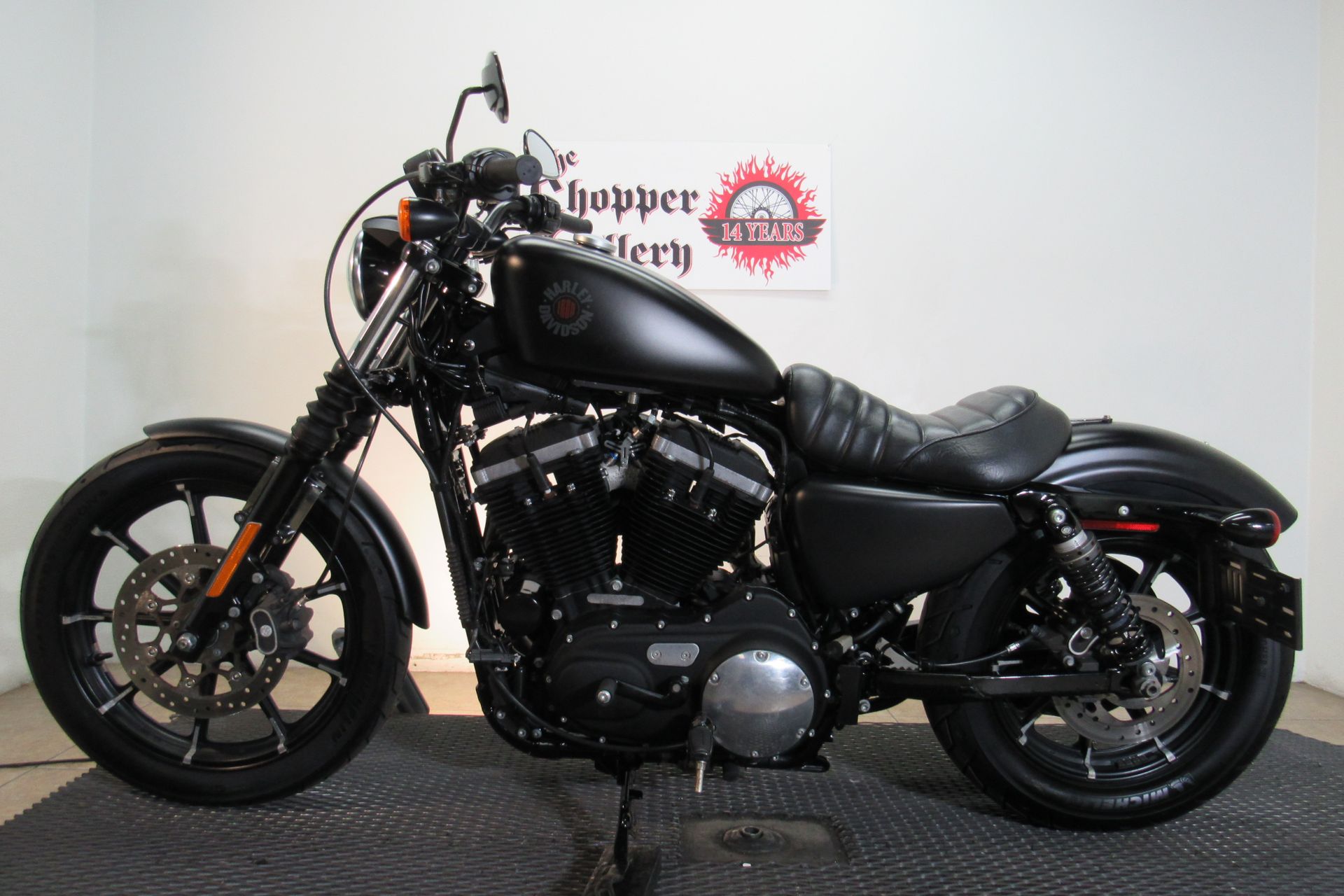 2020 Harley-Davidson Iron 883™ in Temecula, California - Photo 2