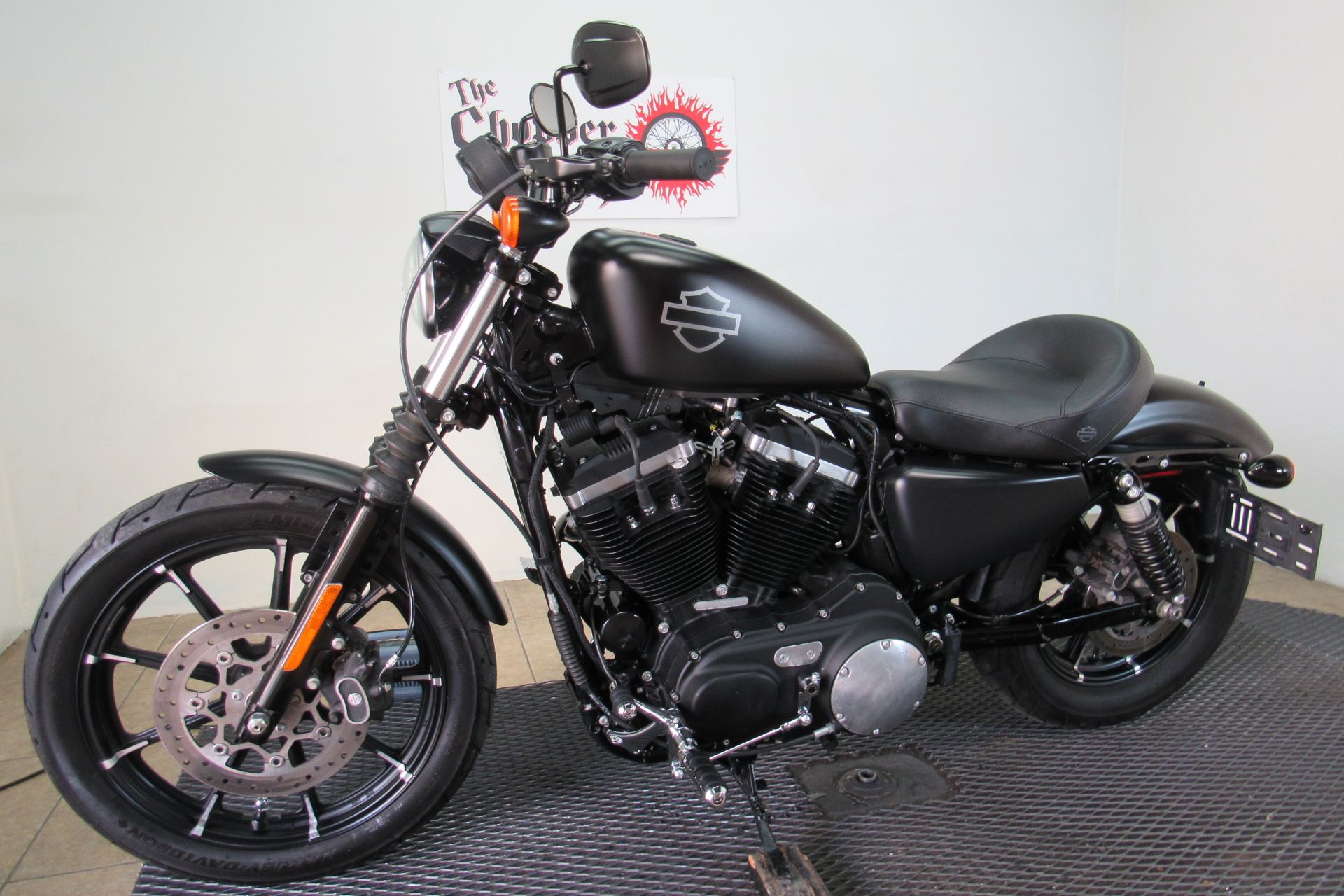 2020 Harley-Davidson Iron 883™ in Temecula, California - Photo 4
