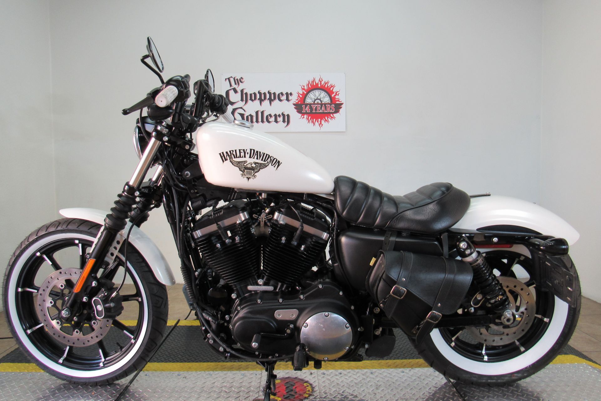 2018 Harley-Davidson Iron 883™ in Temecula, California - Photo 2