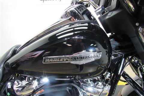 2021 Harley-Davidson Street Glide® in Temecula, California - Photo 10