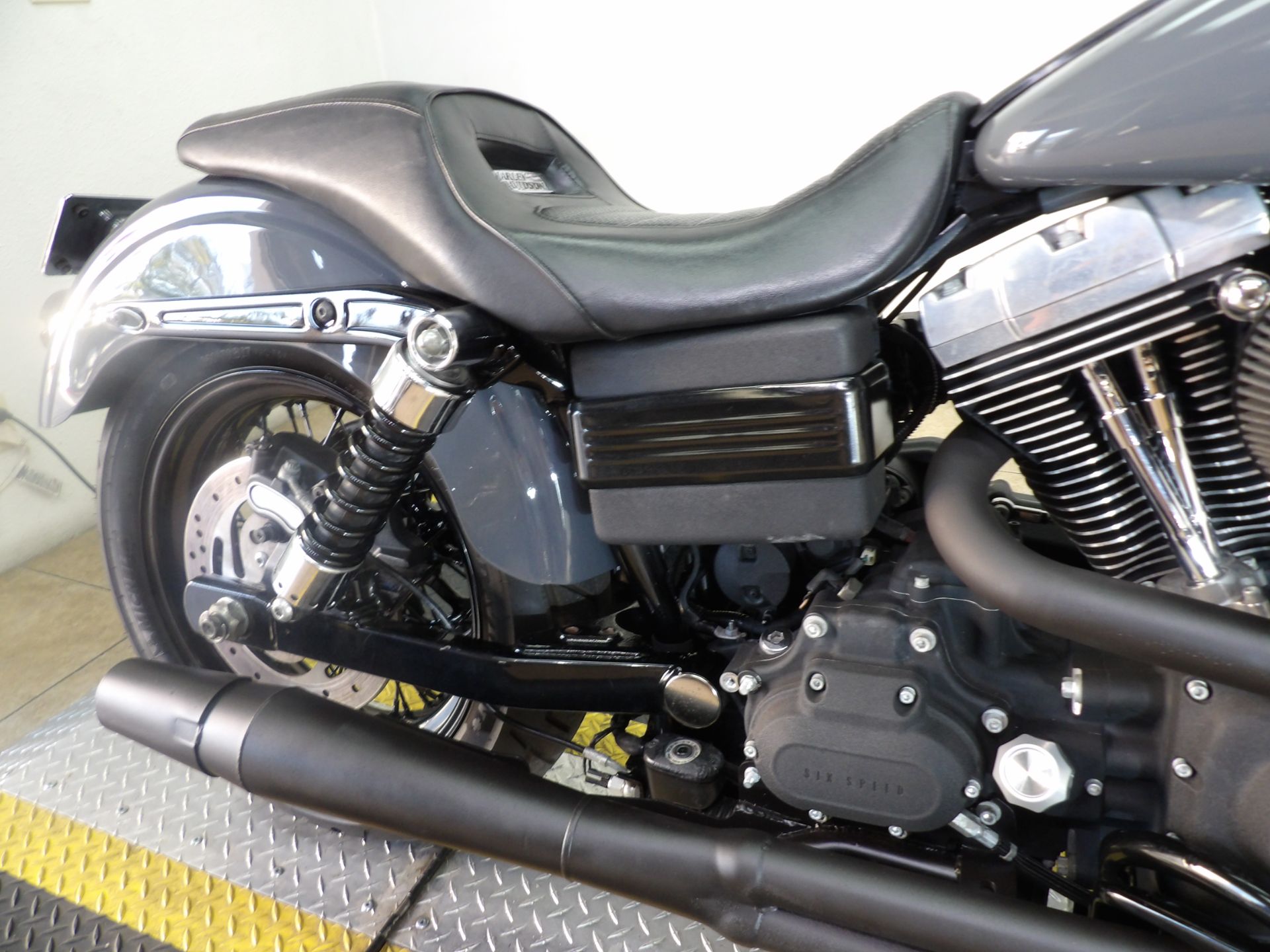 2008 Harley-Davidson Dyna® Street Bob® in Temecula, California - Photo 15