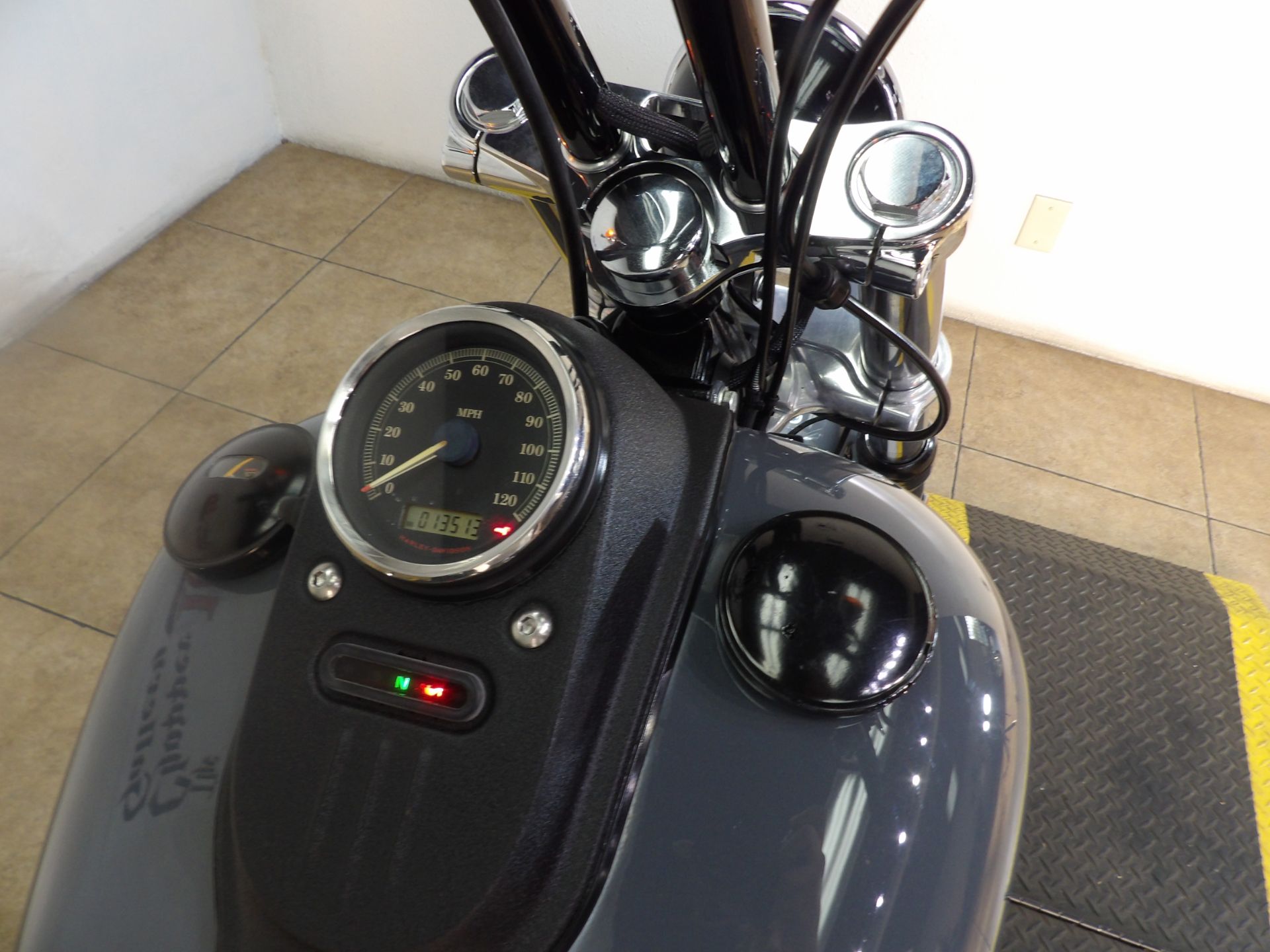 2008 Harley-Davidson Dyna® Street Bob® in Temecula, California - Photo 25