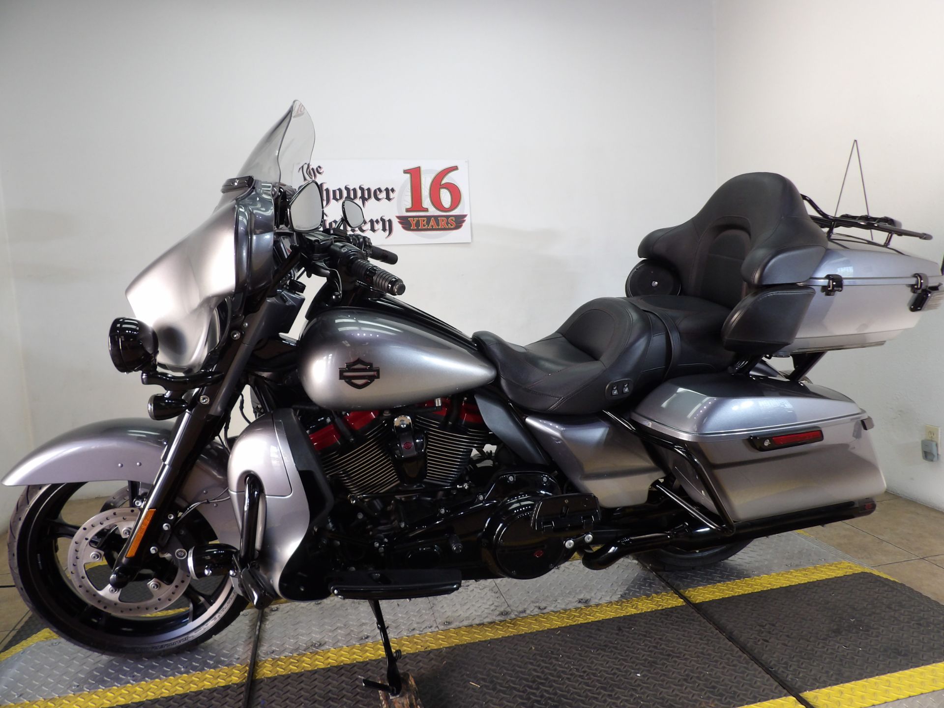 2019 Harley-Davidson CVO™ Limited in Temecula, California - Photo 6