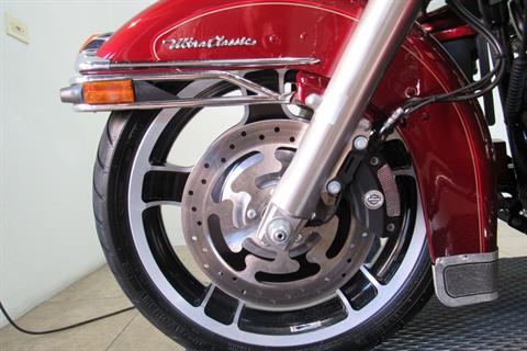 2010 Harley-Davidson Ultra Classic® Electra Glide® in Temecula, California - Photo 38