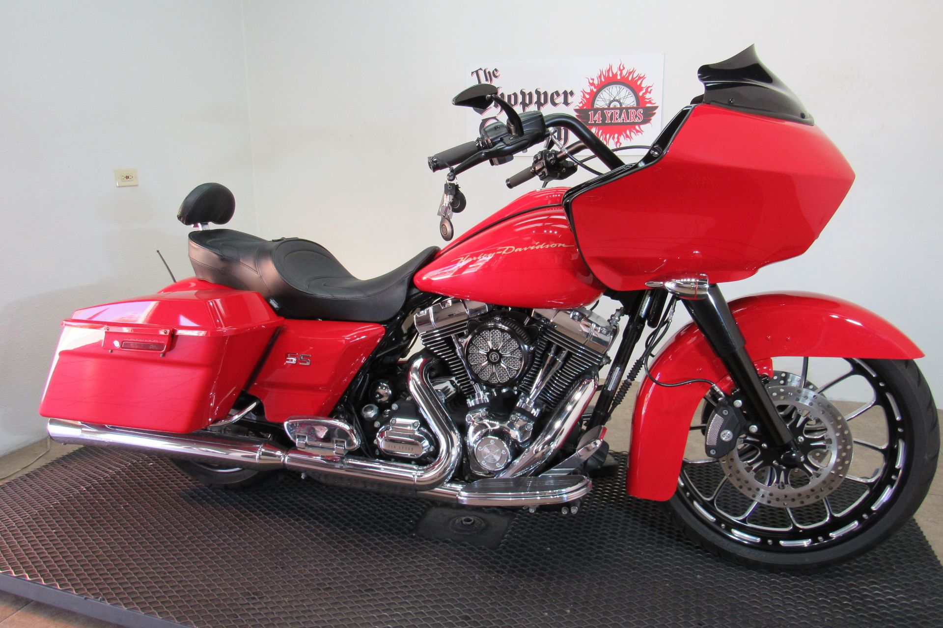 2010 Harley-Davidson Road Glide® Custom in Temecula, California - Photo 18
