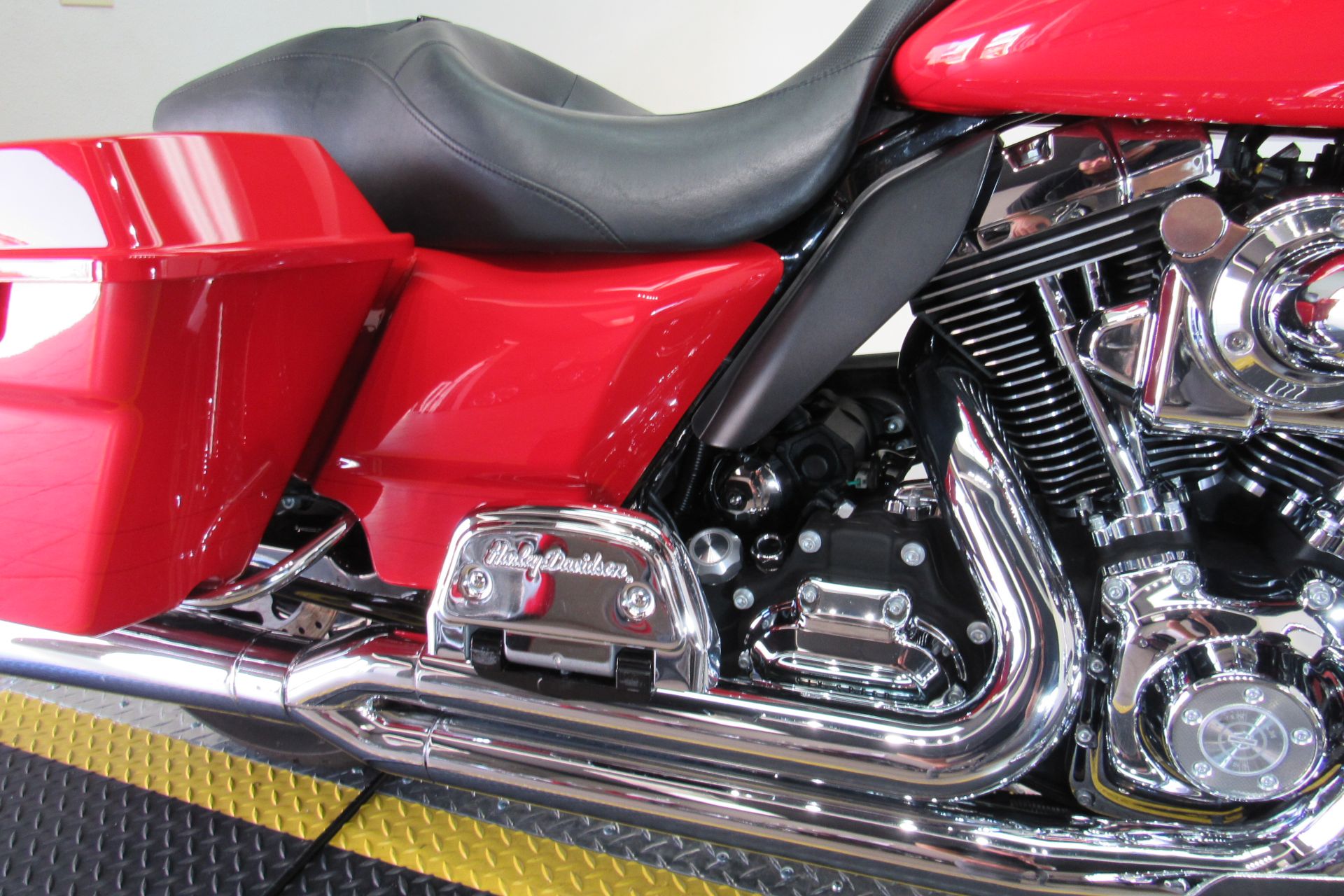 2010 Harley-Davidson Road Glide® Custom in Temecula, California - Photo 13