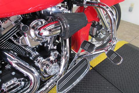 2010 Harley-Davidson Road Glide® Custom in Temecula, California - Photo 15