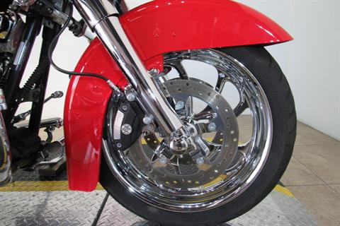 2010 Harley-Davidson Road Glide® Custom in Temecula, California - Photo 19