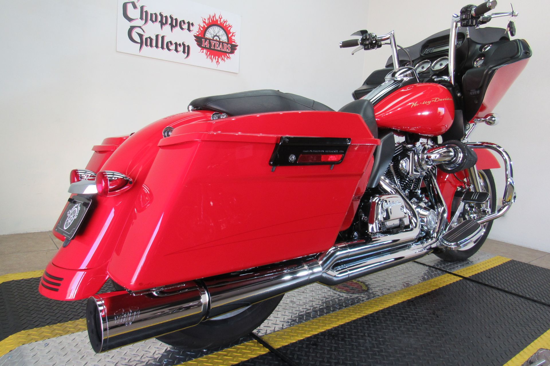 2010 Harley-Davidson Road Glide® Custom in Temecula, California - Photo 37