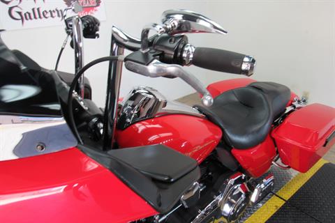 2010 Harley-Davidson Road Glide® Custom in Temecula, California - Photo 26