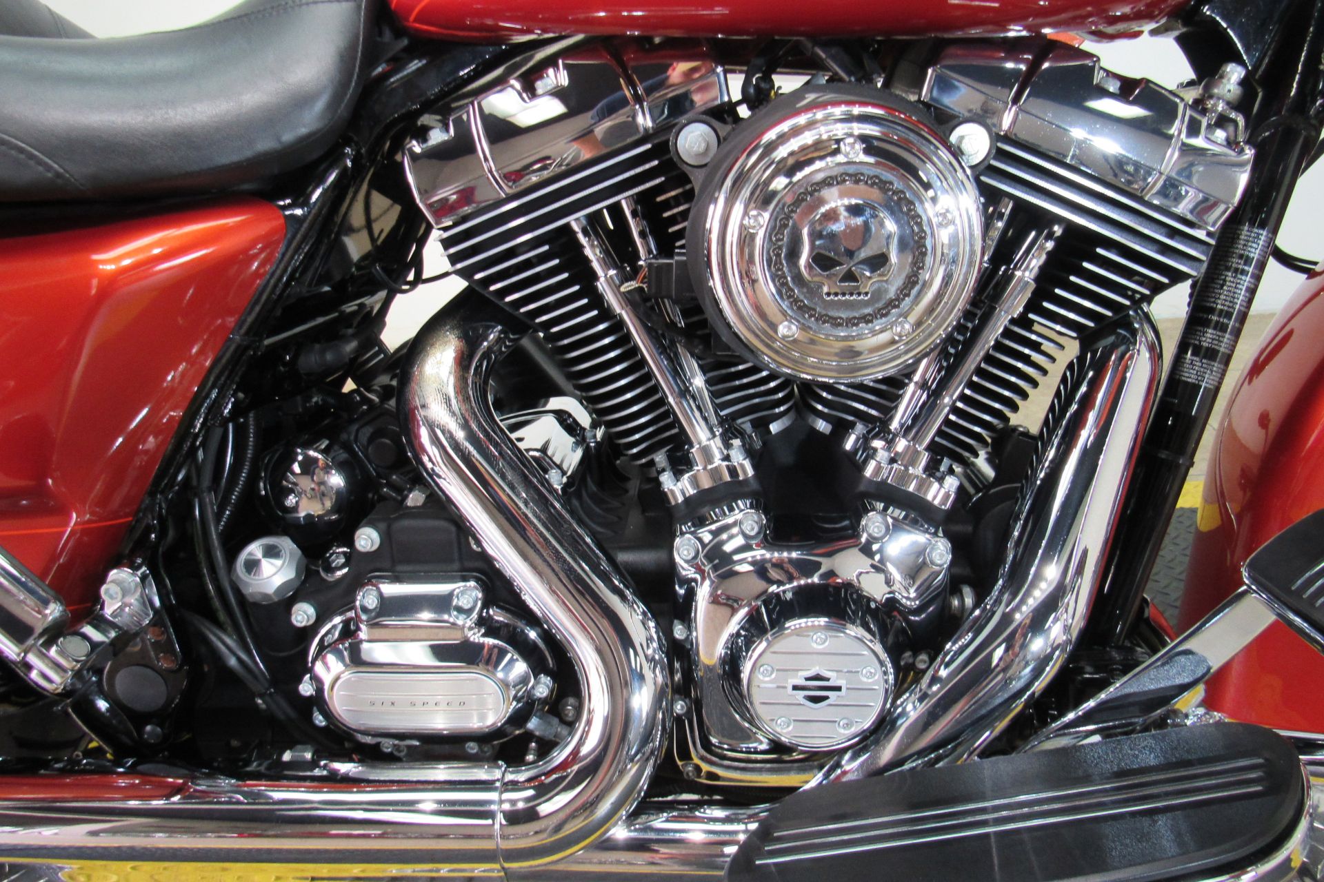 2011 Harley-Davidson Road Glide® Custom in Temecula, California - Photo 11
