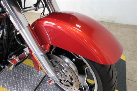 2011 Harley-Davidson Road Glide® Custom in Temecula, California - Photo 21