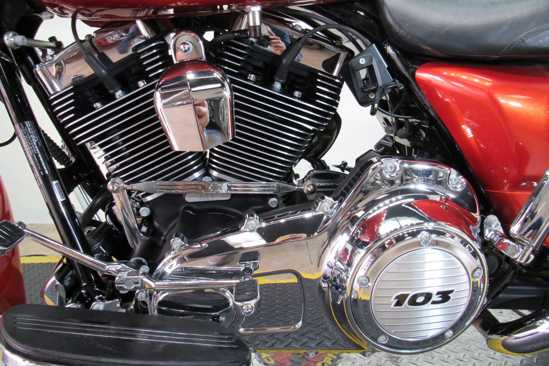 2011 Harley-Davidson Road Glide® Custom in Temecula, California - Photo 12