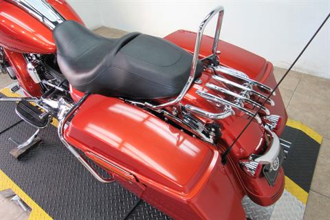 2011 Harley-Davidson Road Glide® Custom in Temecula, California - Photo 35
