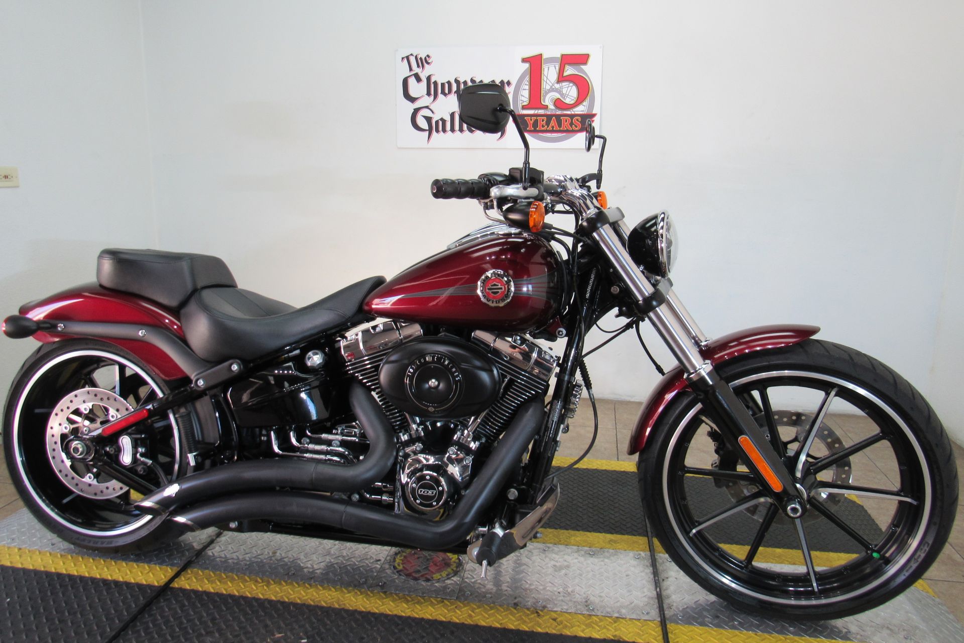 2015 Harley-Davidson Breakout® in Temecula, California - Photo 3