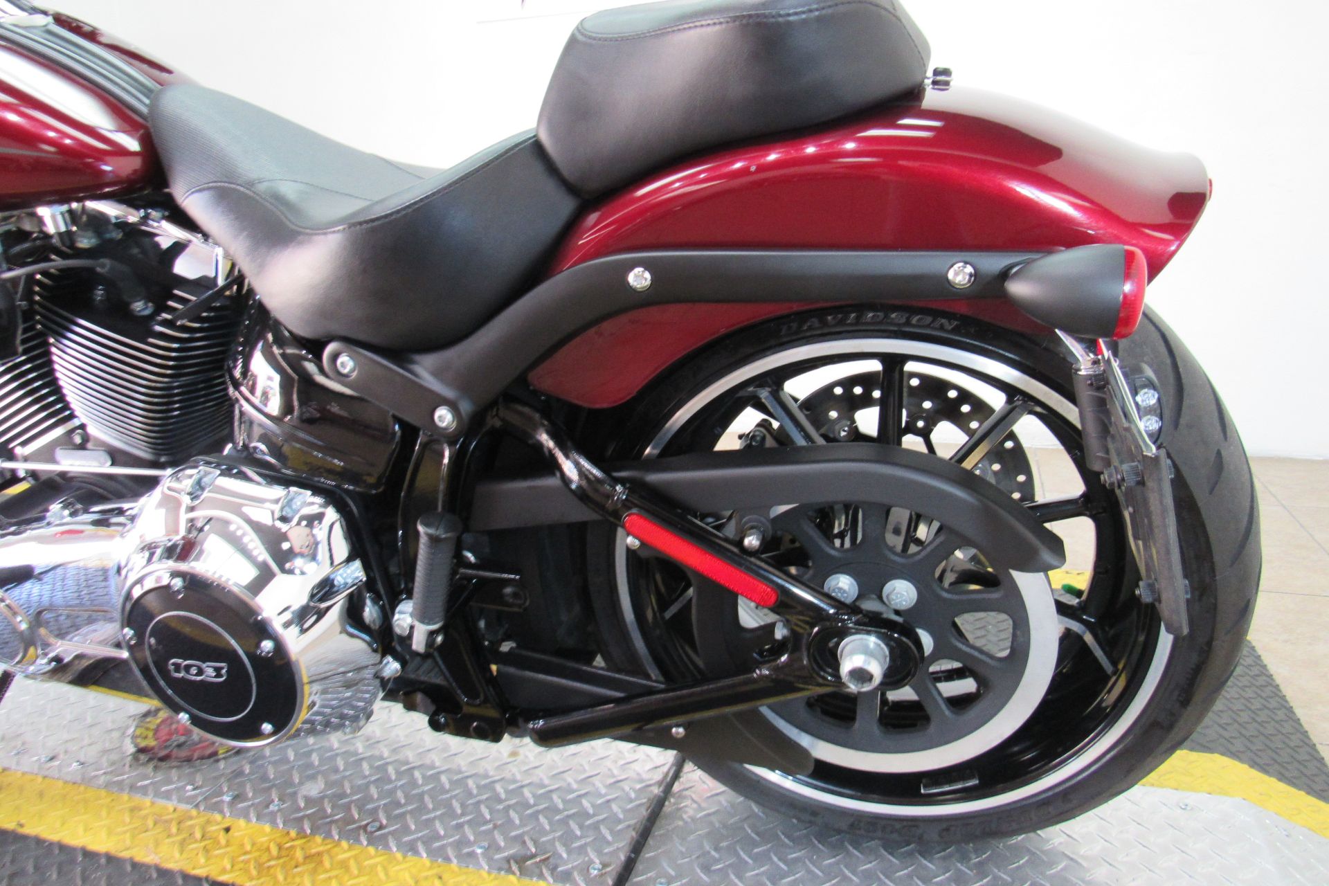 2015 Harley-Davidson Breakout® in Temecula, California - Photo 28