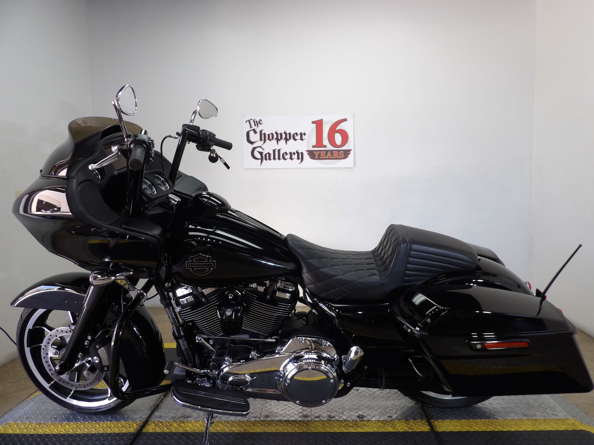 2023 Harley-Davidson Road Glide® in Temecula, California - Photo 2