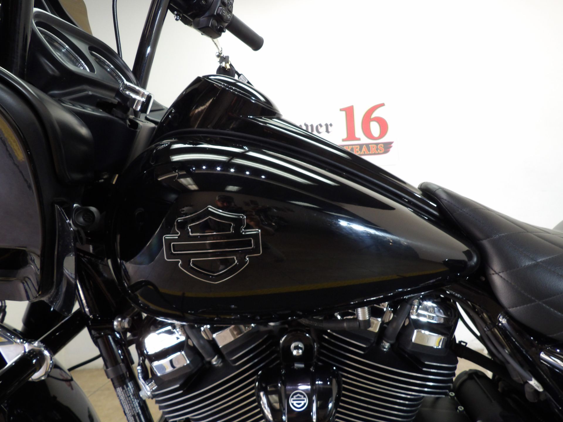 2023 Harley-Davidson Road Glide® in Temecula, California - Photo 12