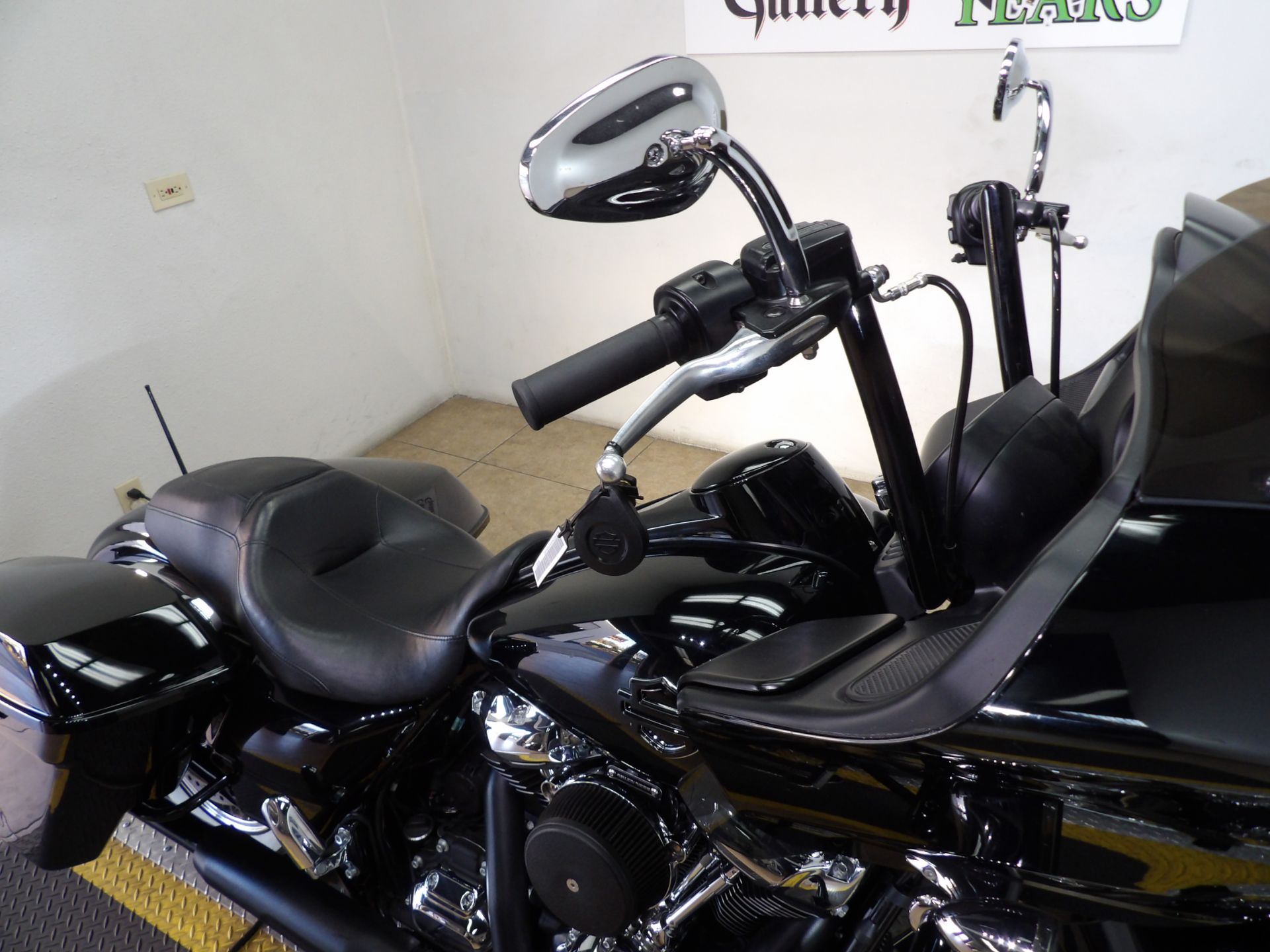 2023 Harley-Davidson Road Glide® in Temecula, California - Photo 23