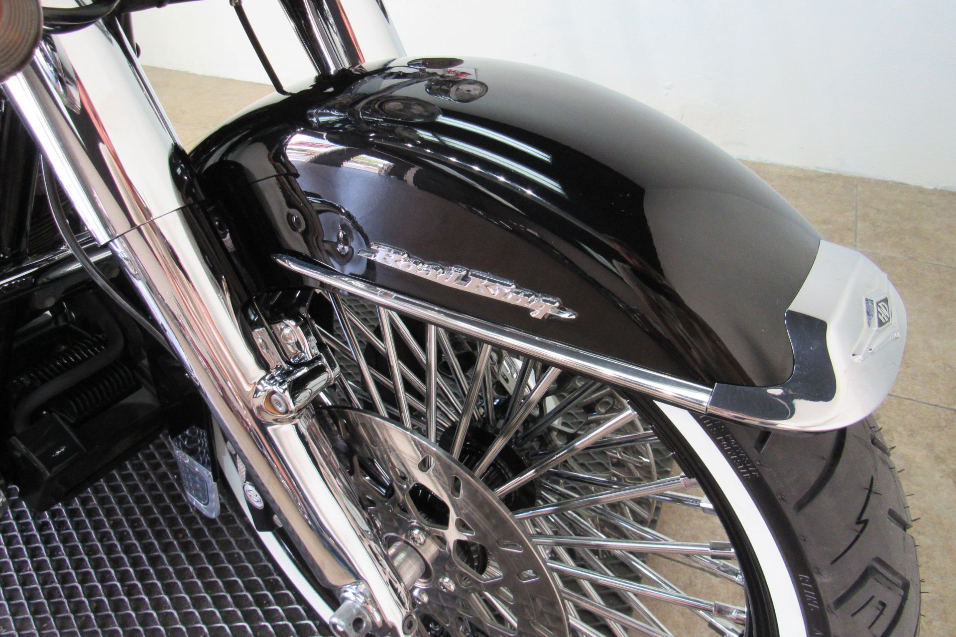 2015 Harley-Davidson Road King® in Temecula, California - Photo 20