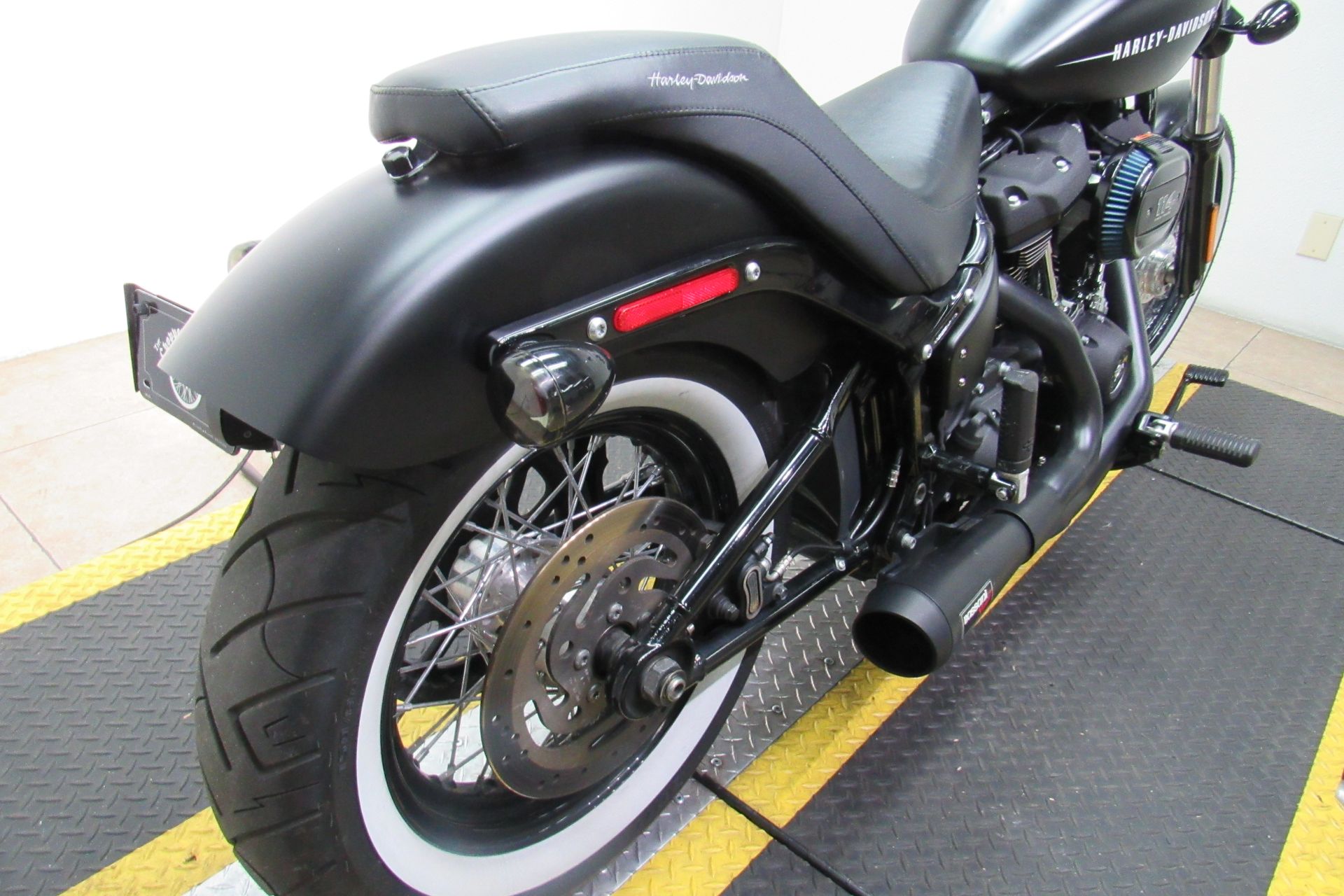 2021 Harley-Davidson Street Bob® 114 in Temecula, California - Photo 30