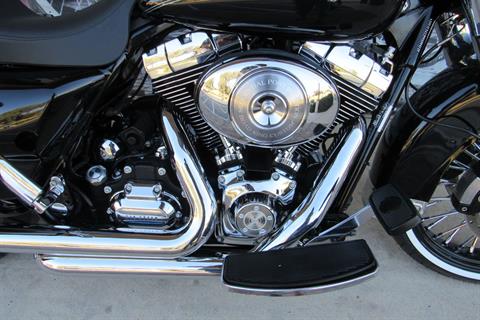 2009 Harley-Davidson Road King® Classic in Temecula, California - Photo 5