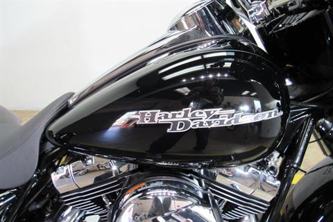 2015 Harley-Davidson Street Glide® Special in Temecula, California - Photo 5