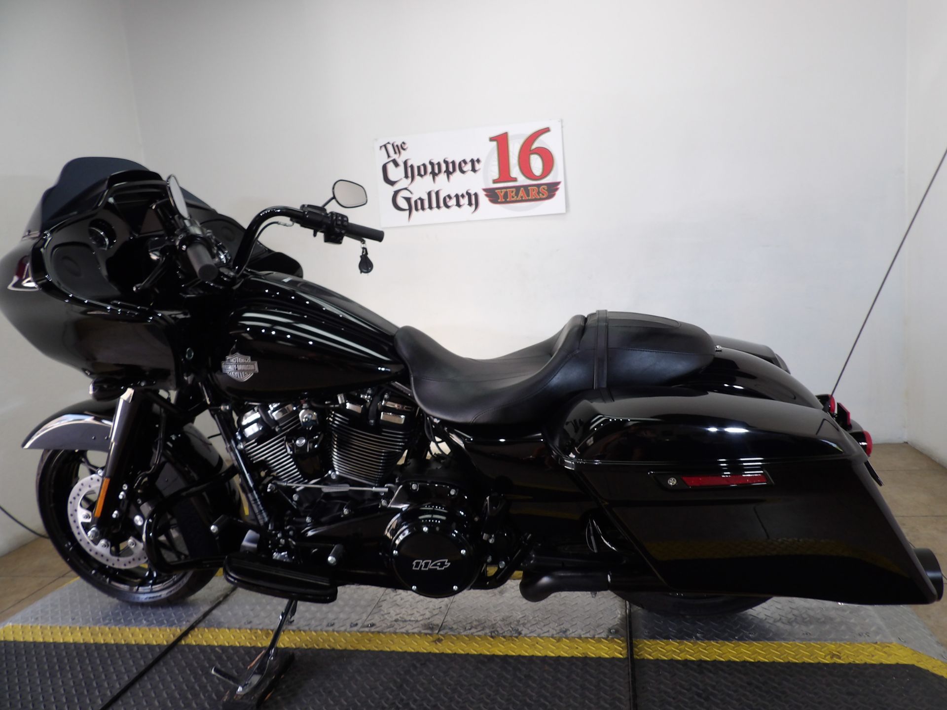 2023 Harley-Davidson Road Glide® Special in Temecula, California - Photo 10