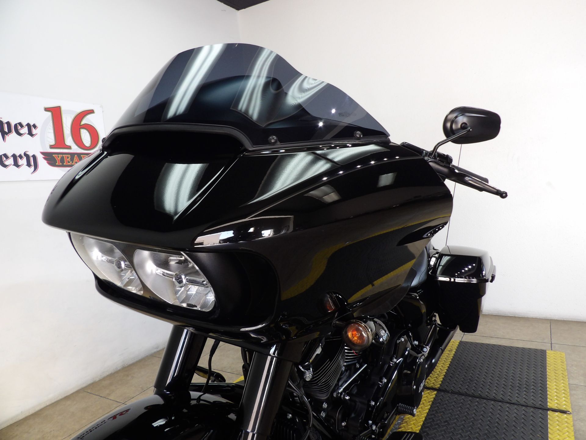 2023 Harley-Davidson Road Glide® Special in Temecula, California - Photo 8