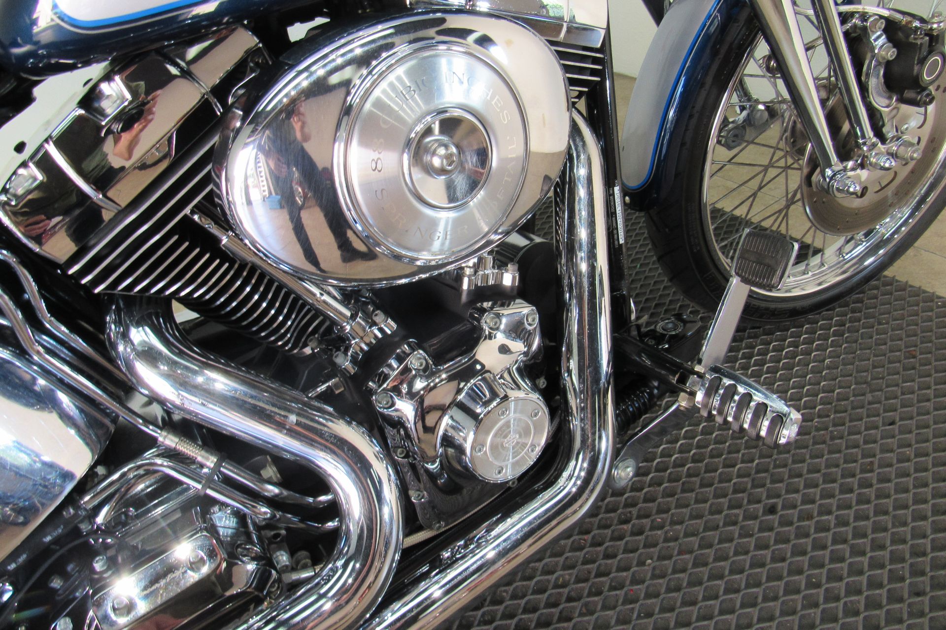 2002 Harley-Davidson FXSTS/FXSTSI Springer®  Softail® in Temecula, California - Photo 14