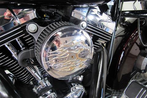 2014 Harley-Davidson Street Glide® Special in Temecula, California - Photo 17