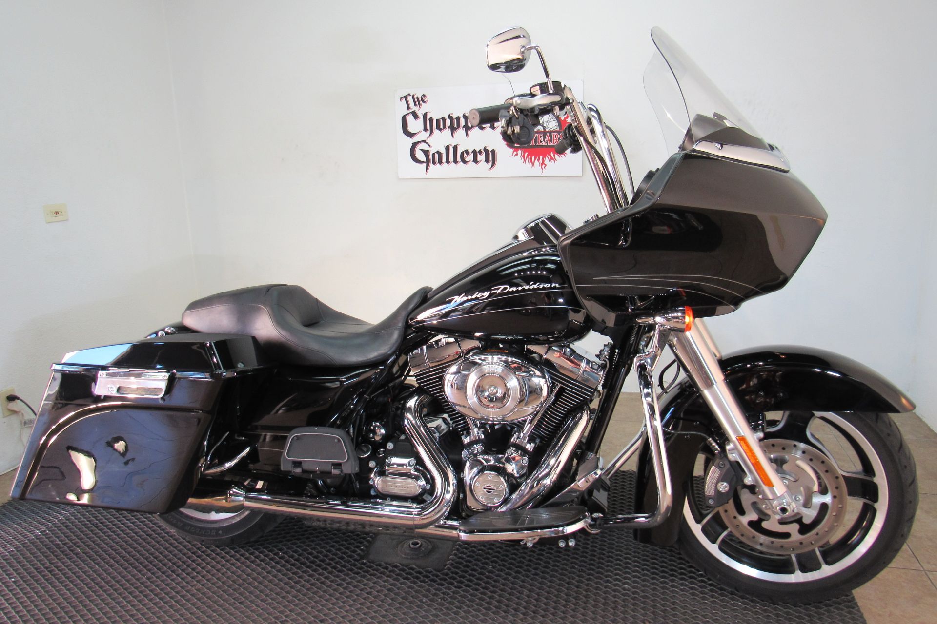2013 Harley-Davidson Road Glide® Custom in Temecula, California - Photo 3