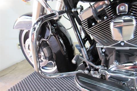 2013 Harley-Davidson Road Glide® Custom in Temecula, California - Photo 14