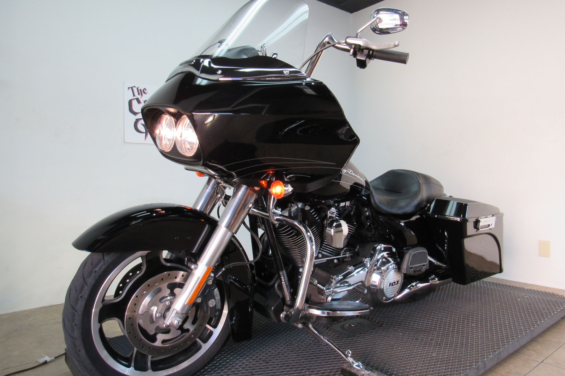 2013 Harley-Davidson Road Glide® Custom in Temecula, California - Photo 40