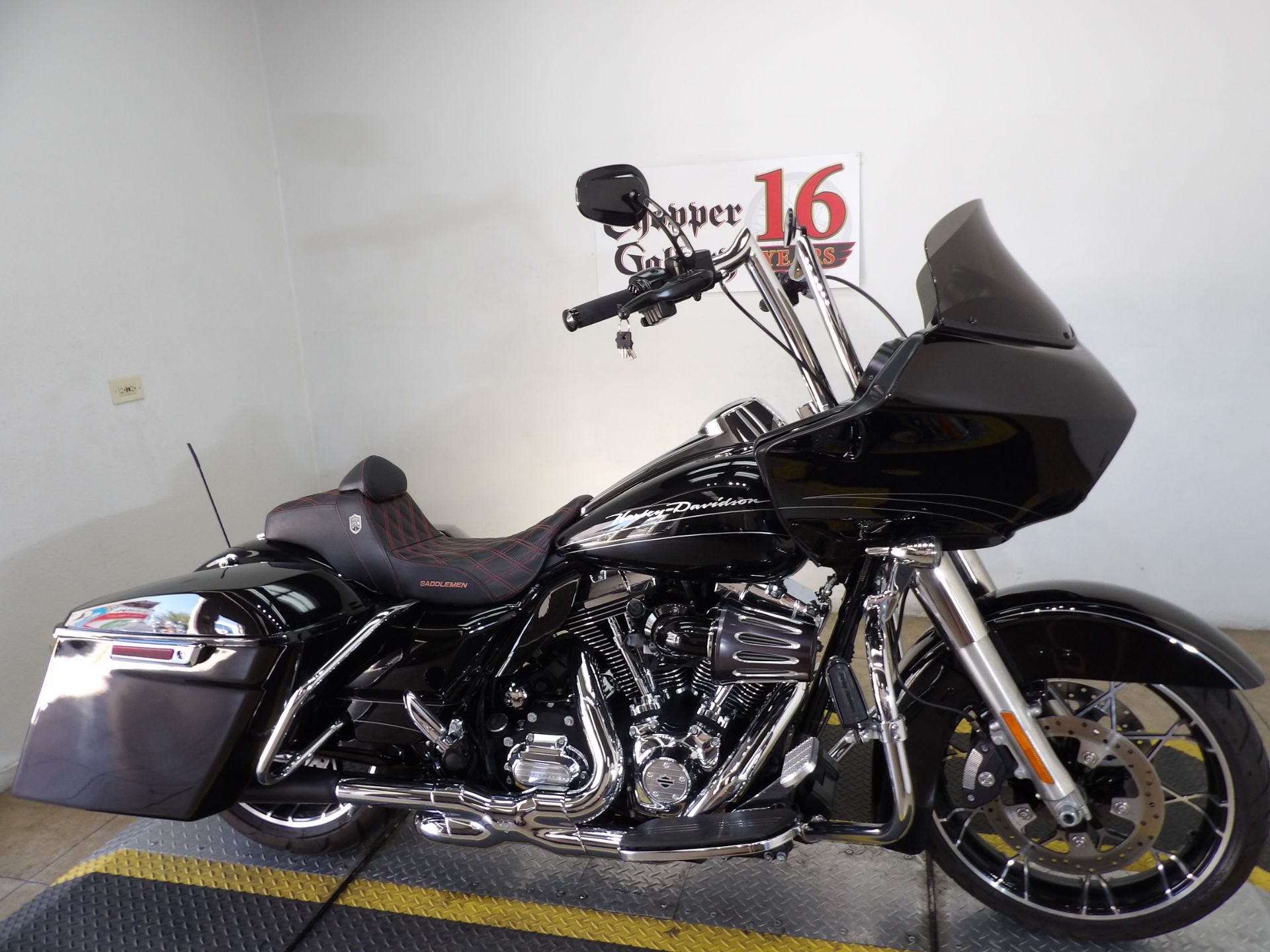 2013 Harley-Davidson Road Glide® Custom in Temecula, California - Photo 5