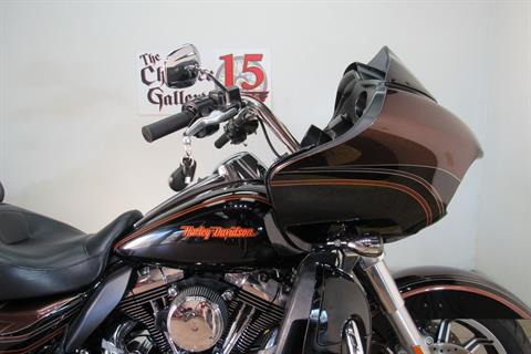 2016 Harley-Davidson Road Glide® Ultra in Temecula, California - Photo 9